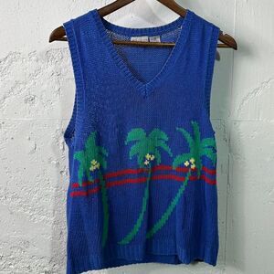Vintage 80s knit golf sweater vest with palm tree designs